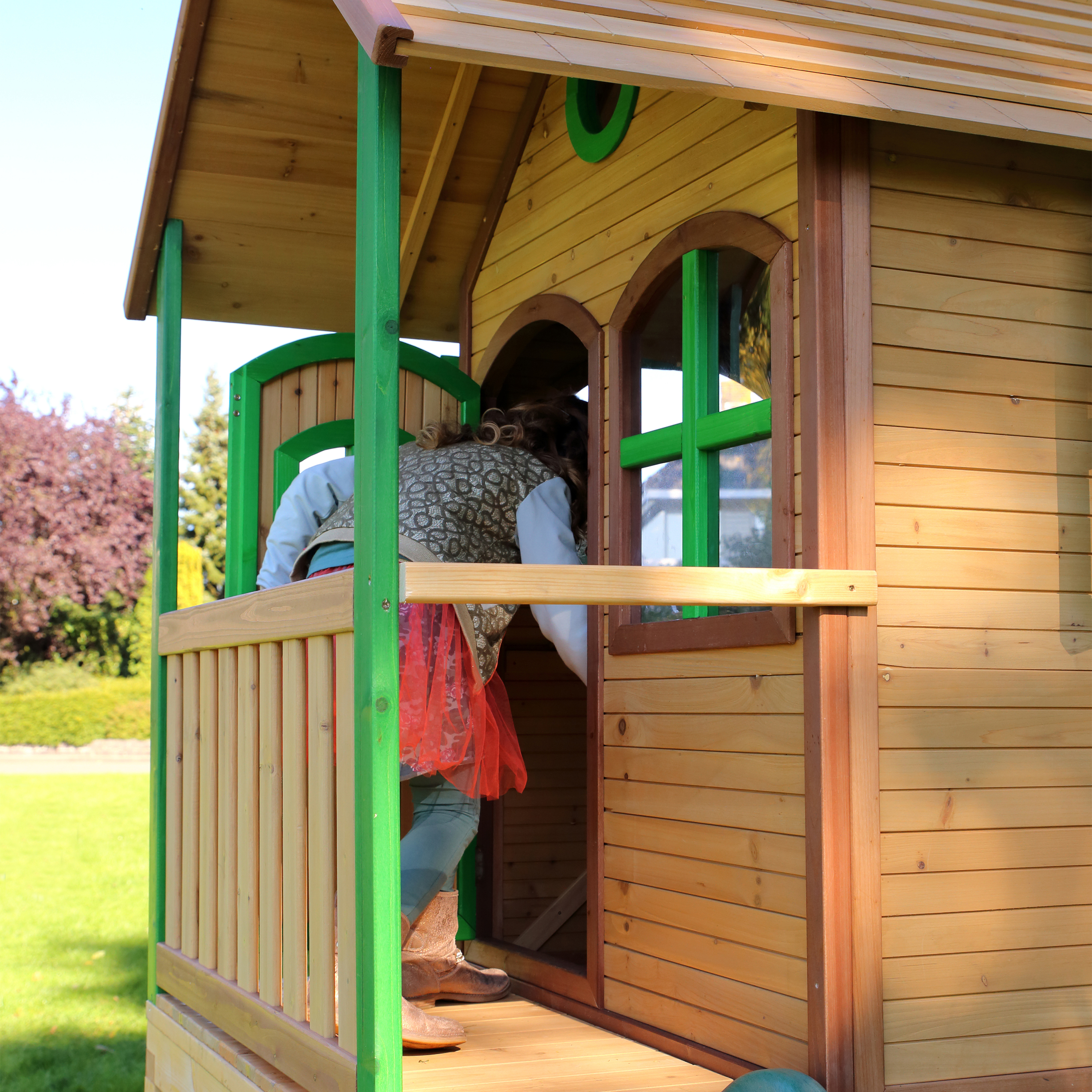 AXI Laura Playhouse Brown/green - Red Slide 