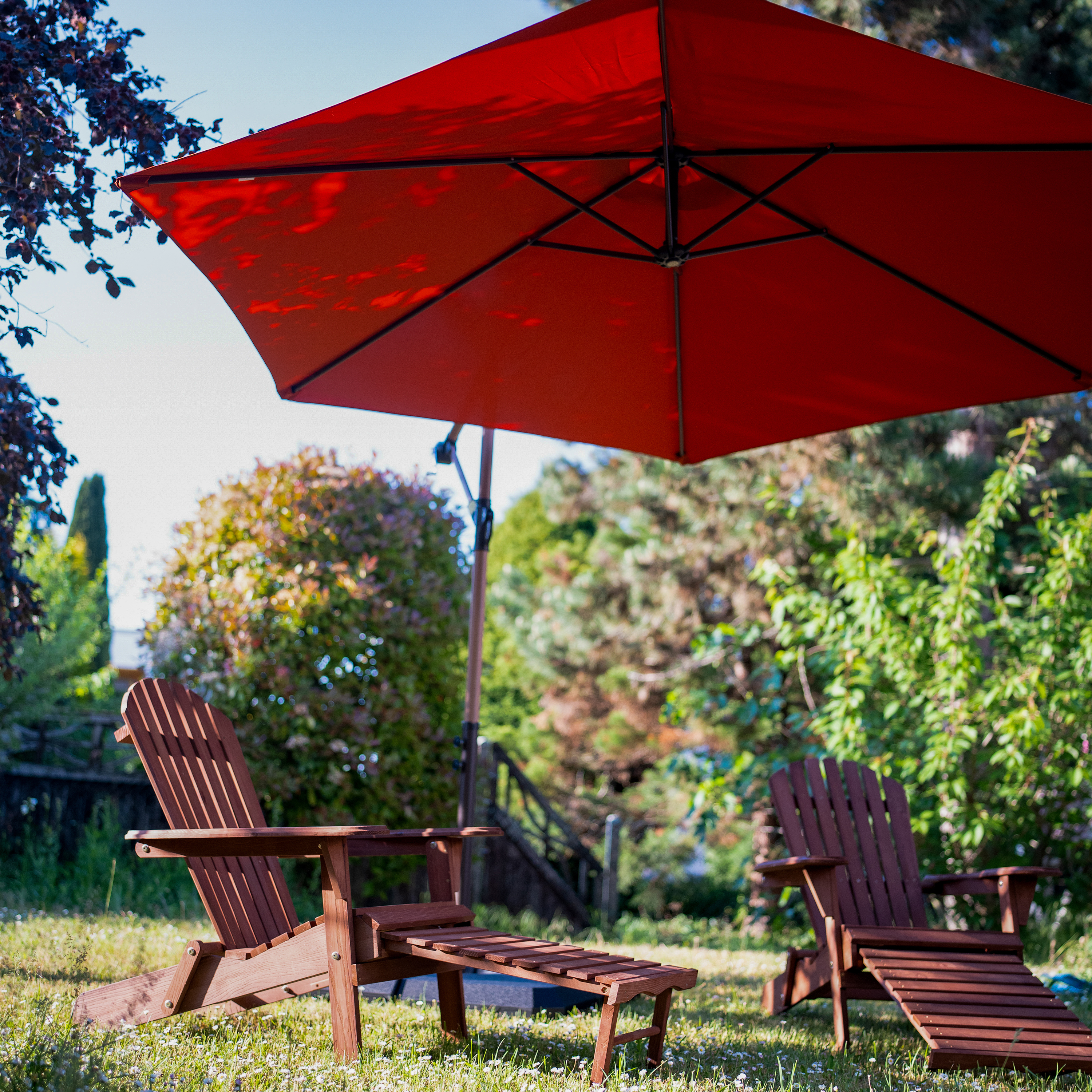 AXI Dion Cantilever Parasol Ø 300cm Oak-look/Terracotta
