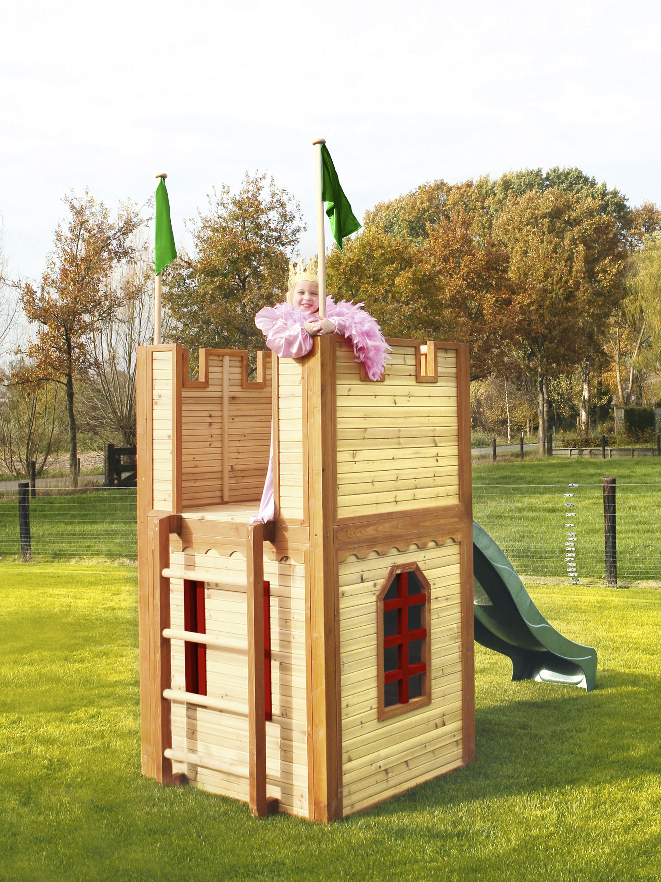 AXI Arthur Playhouse Brown/Red - Green Slide