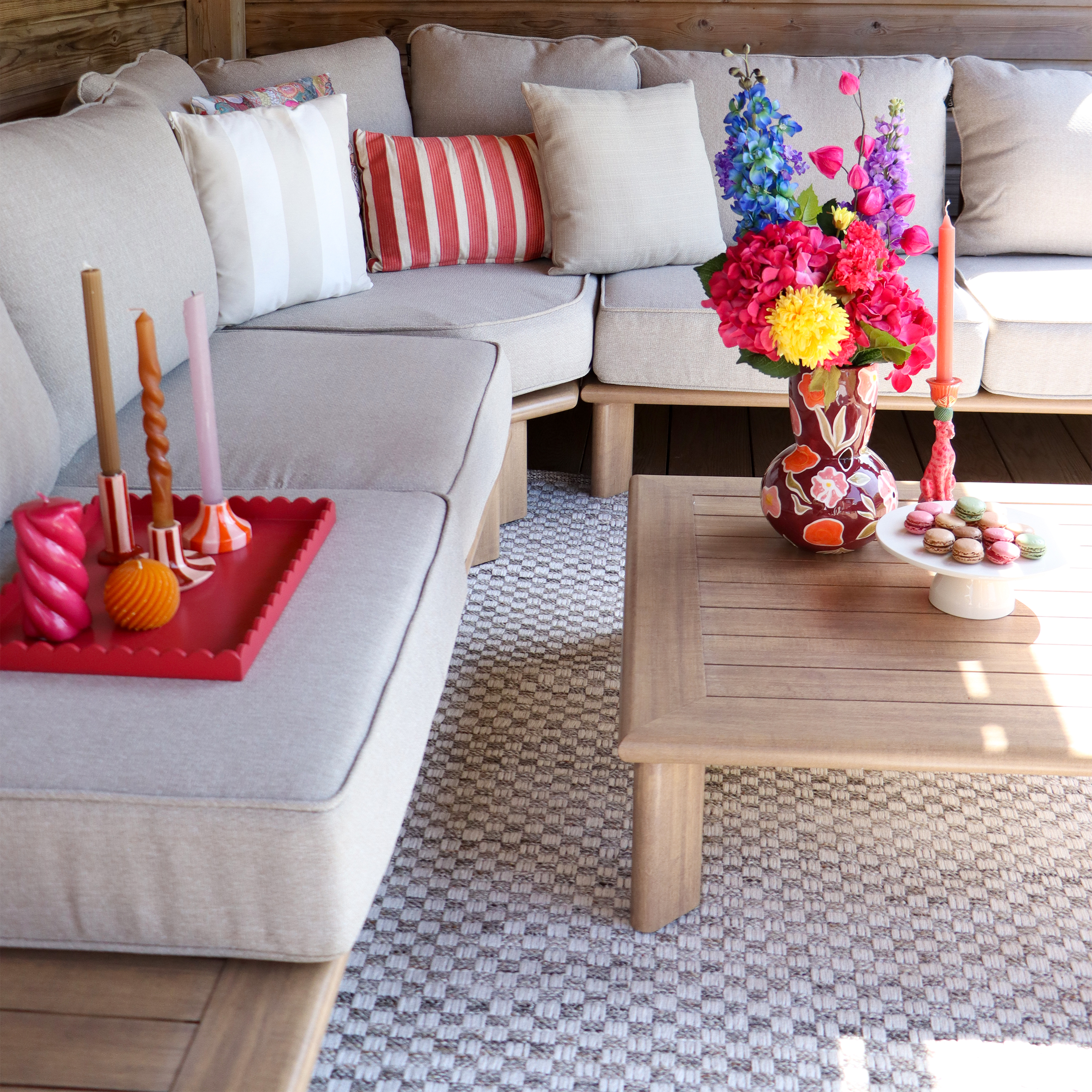 AXI Avery Lounge Set with Side Tables Wood-Look with Beige