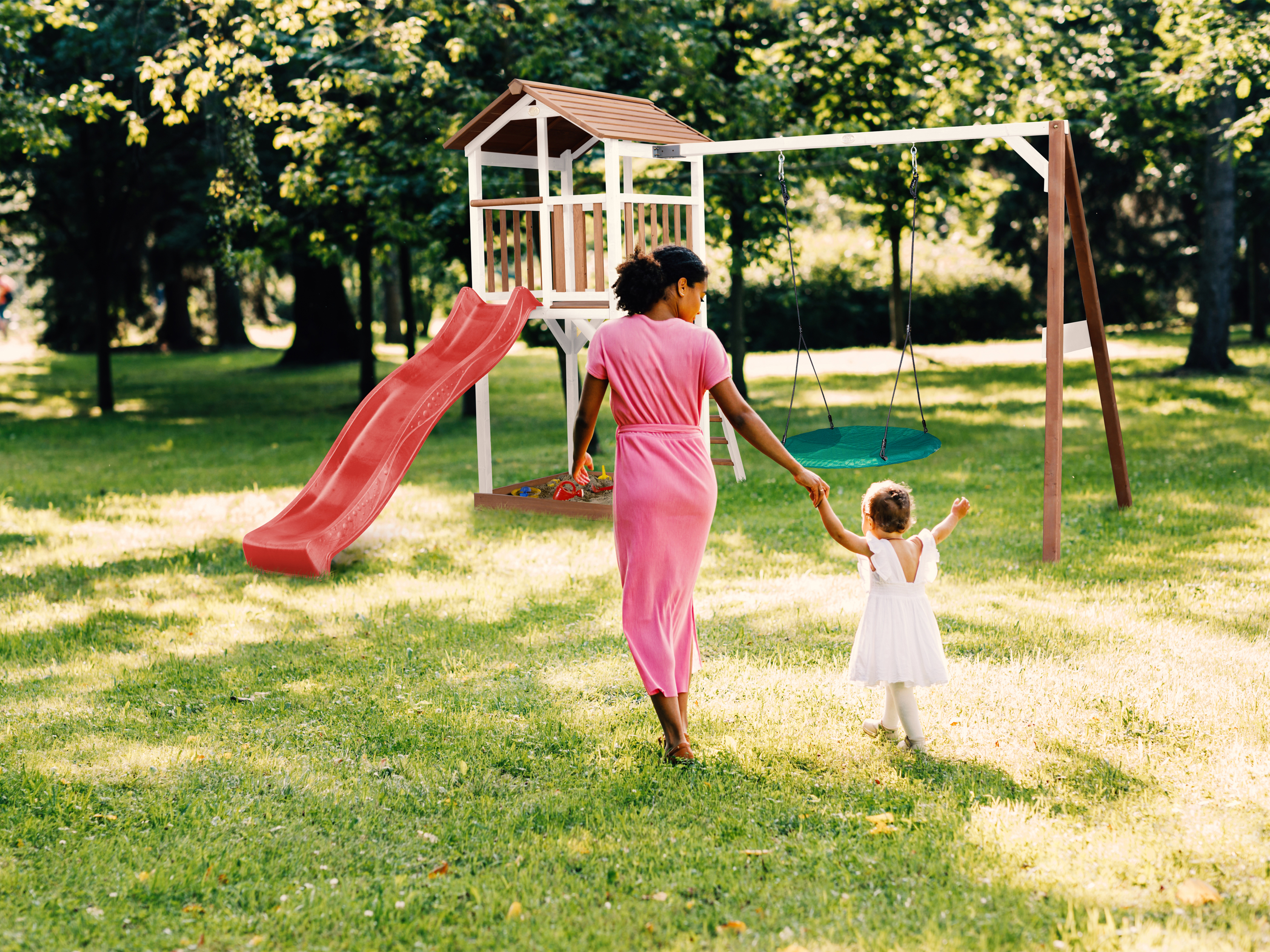 AXI Beach Tower with Summer Nest Swing Set Brown/White - Red Slide-8720365061684 AXI Beach Tower with Summer Nest Swing Set Brown/White - Red Slide