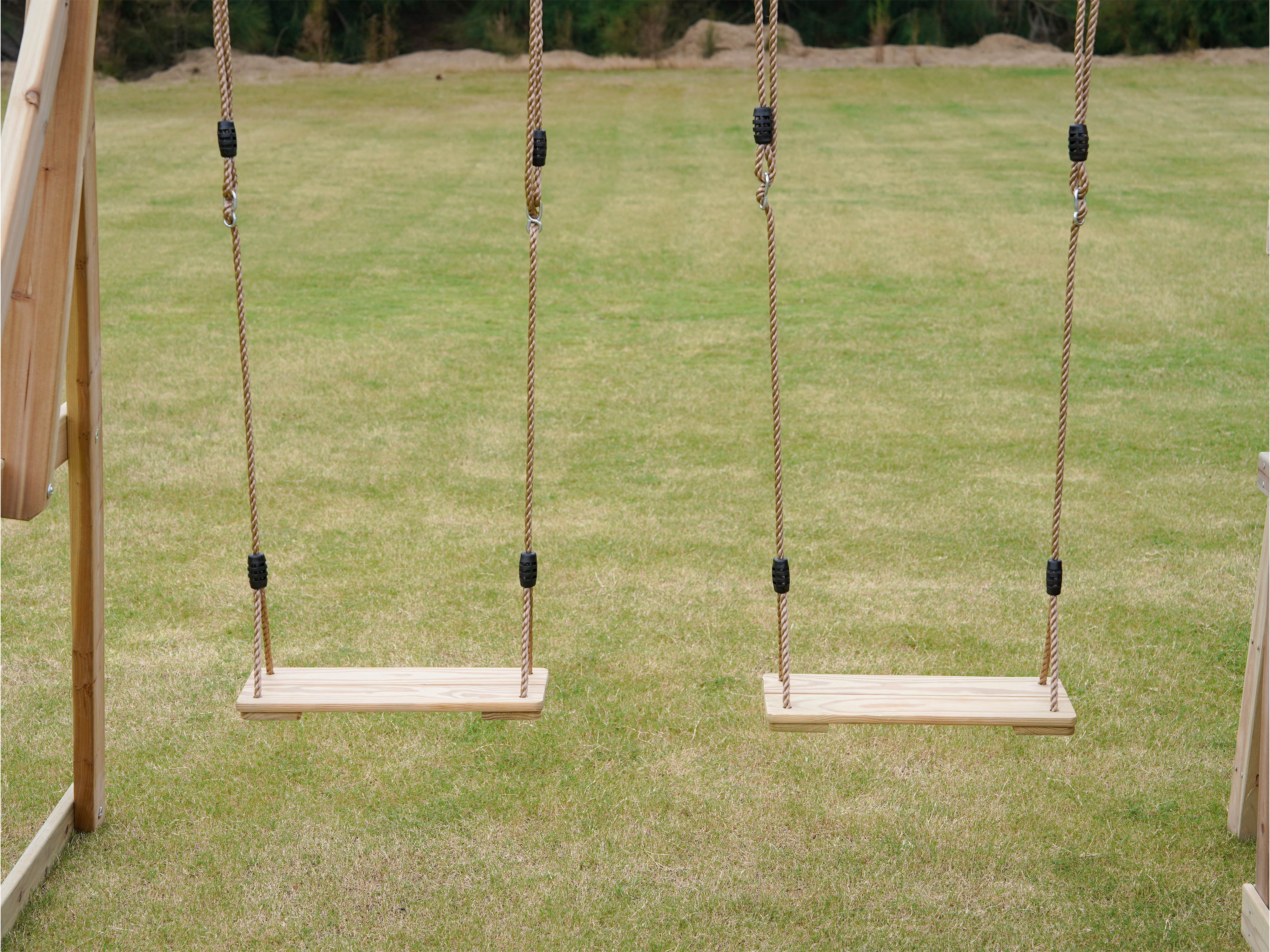 AXI Malik Play Set with Double Swing Brown - Red Slide 