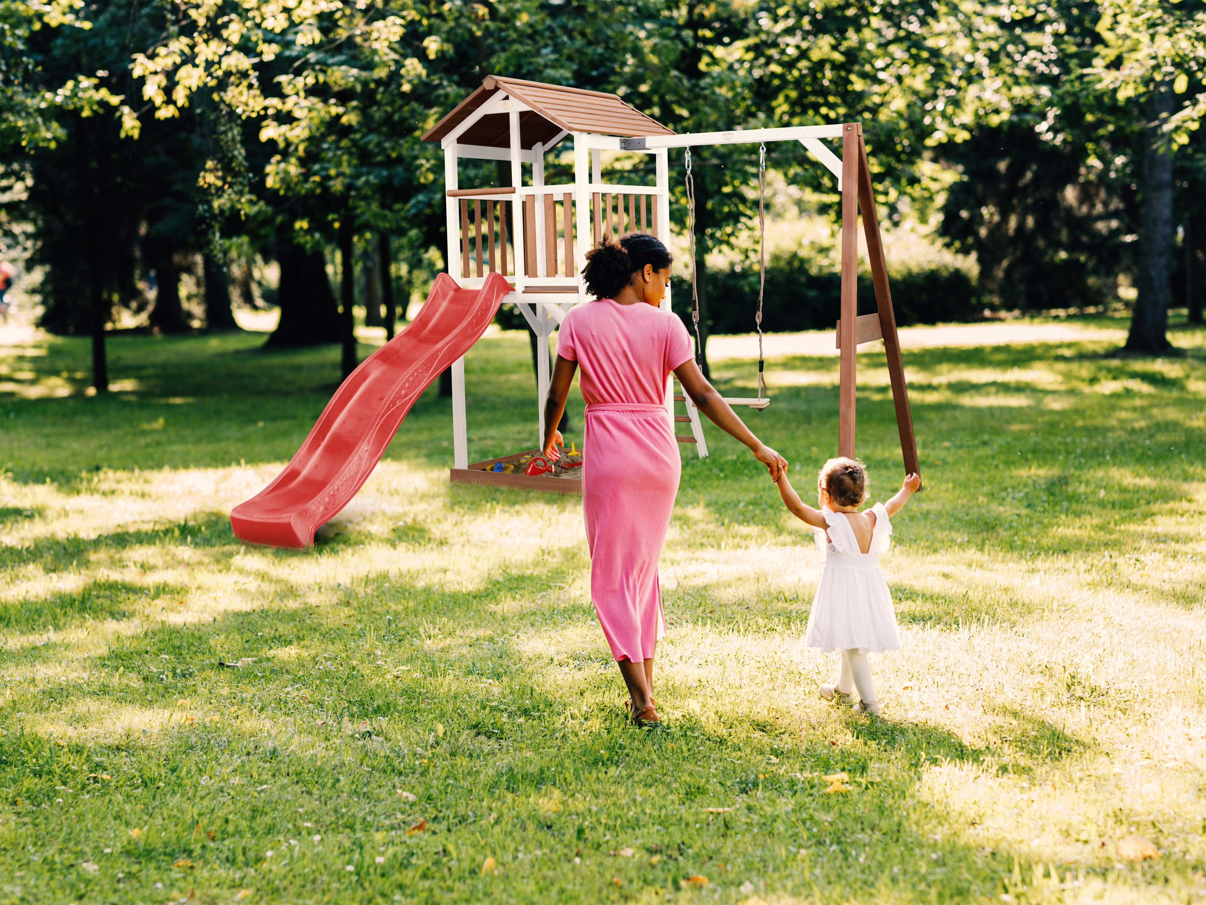 AXI Beach Tower with Single Swing Set Brown/White - Red