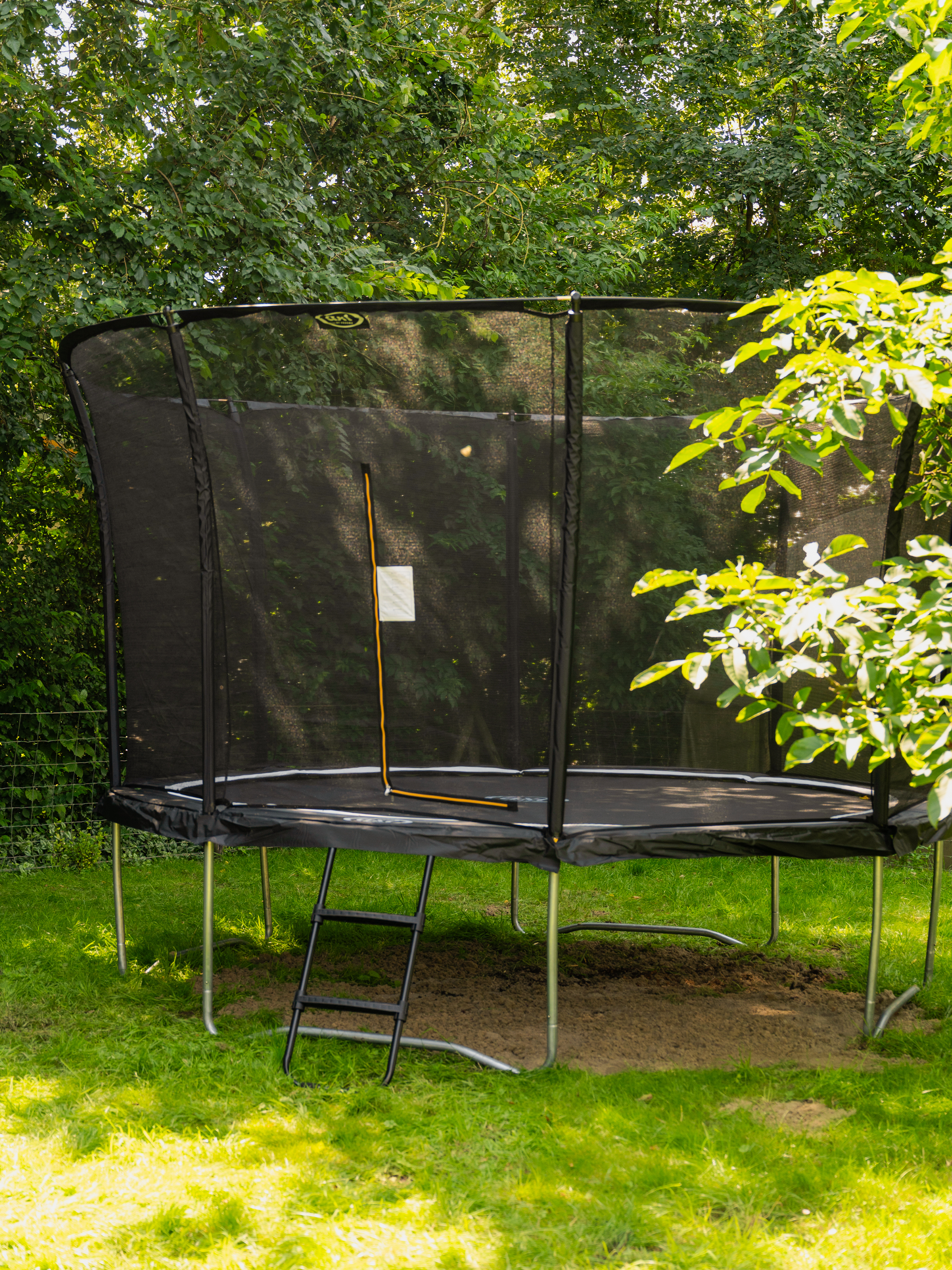 AXI Denver Trampoline 12ft - Onground - Zwart