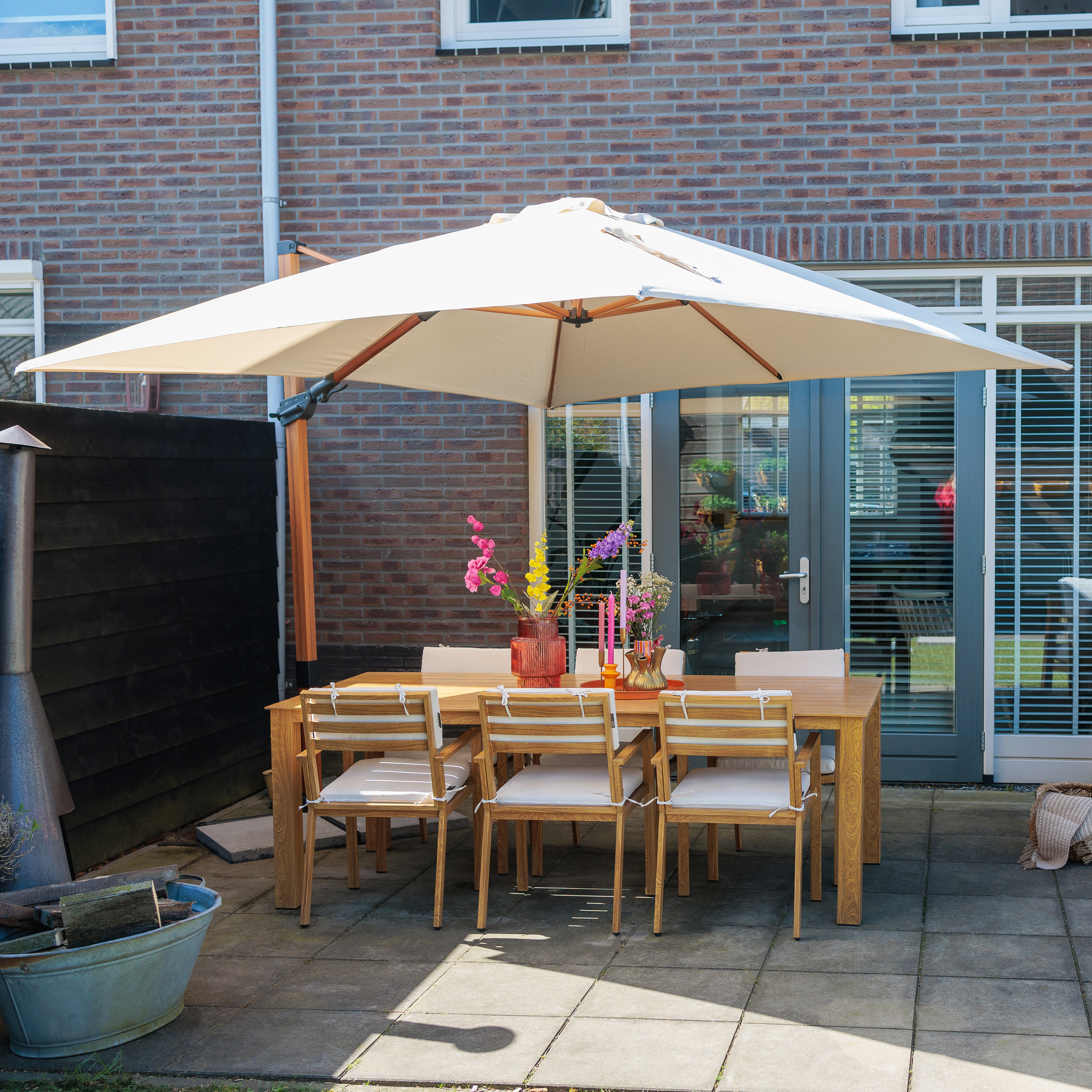 AXI Apollo Premium Zweefparasol 300x300cm Houtlook/beige