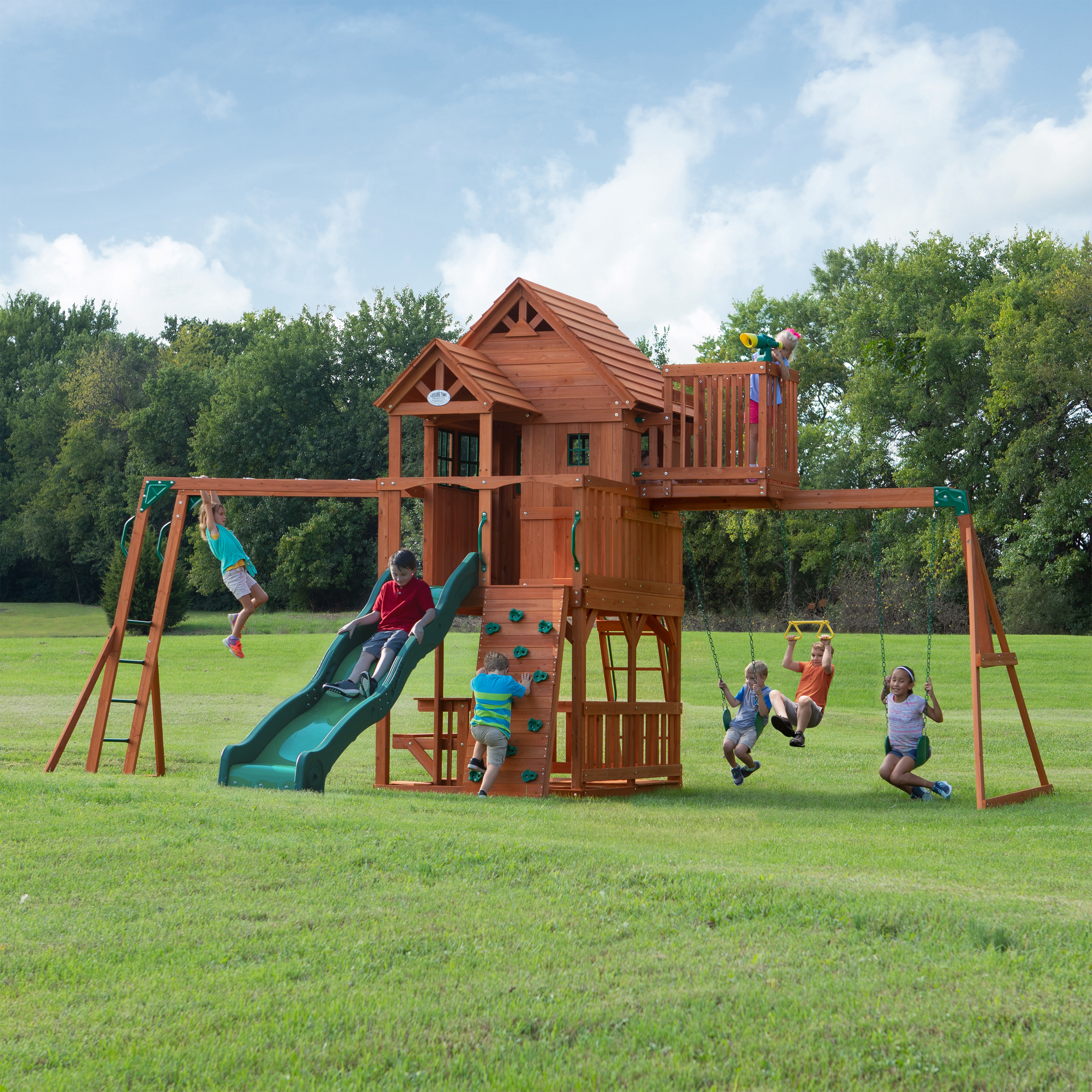 Backyard Discovery Skyfort II Climbing Frame