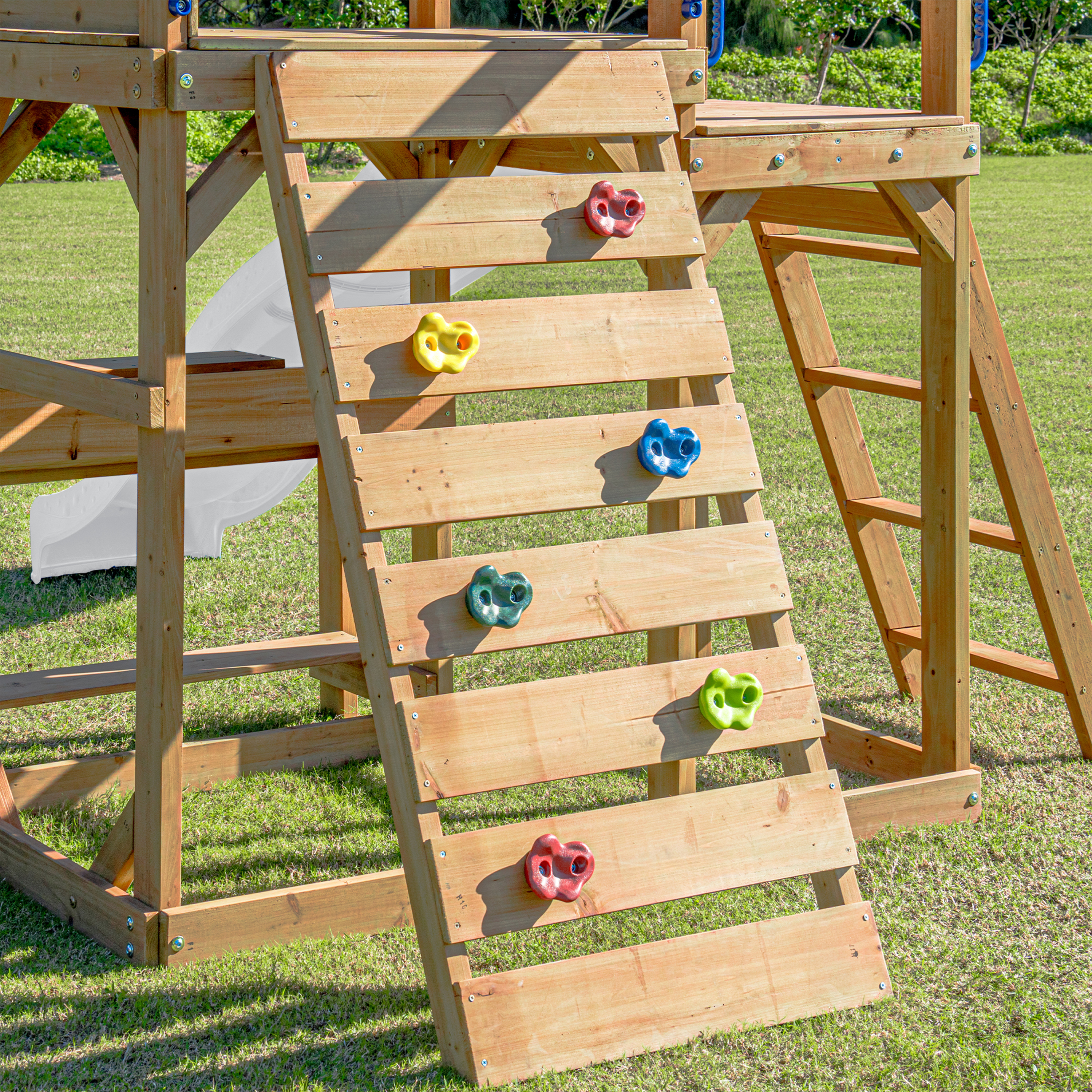 AXI Mitch Climbing Frame with Double Swing, Trapeze and Lookout Tower – White Slide