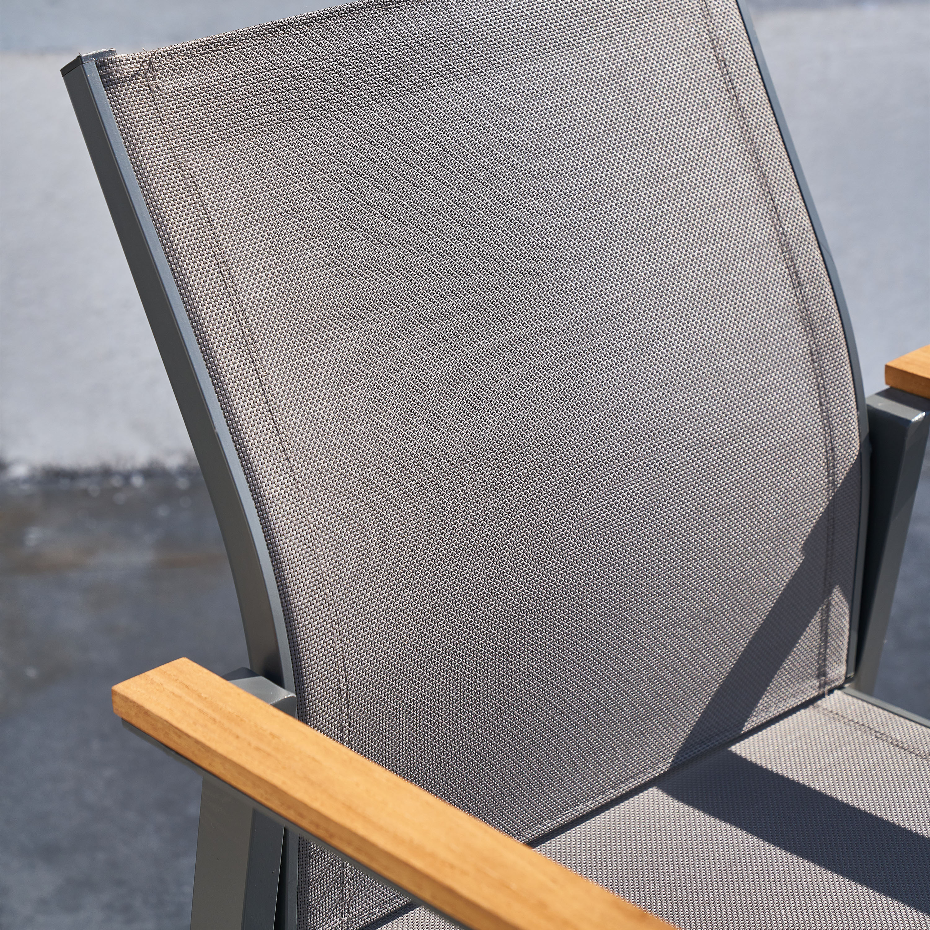 AXI Alva Aluminium Chairs Anthracite/Teak – Set 2 pieces