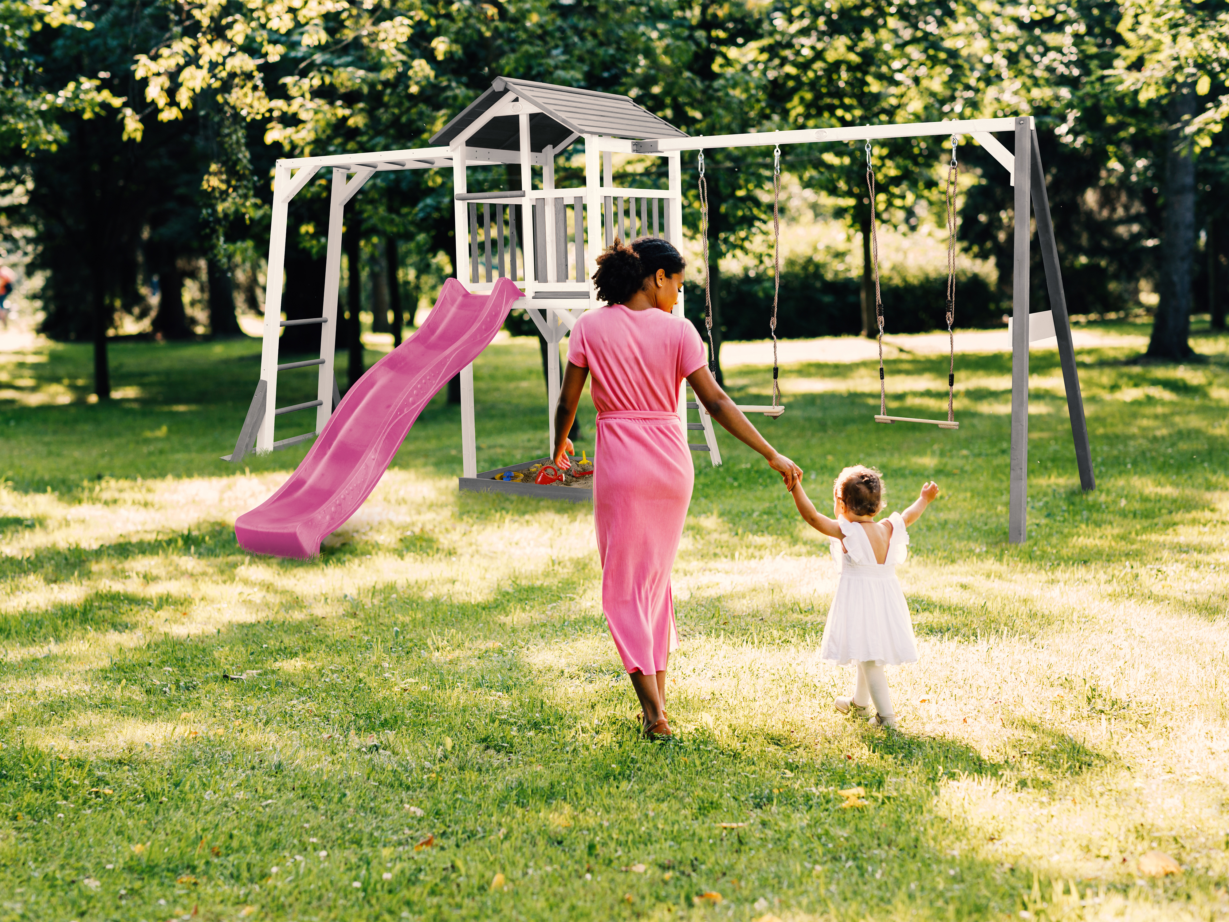 AXI Beach Tower with Climbing Frame and Double Swing Set Grey/White - Purple Slide