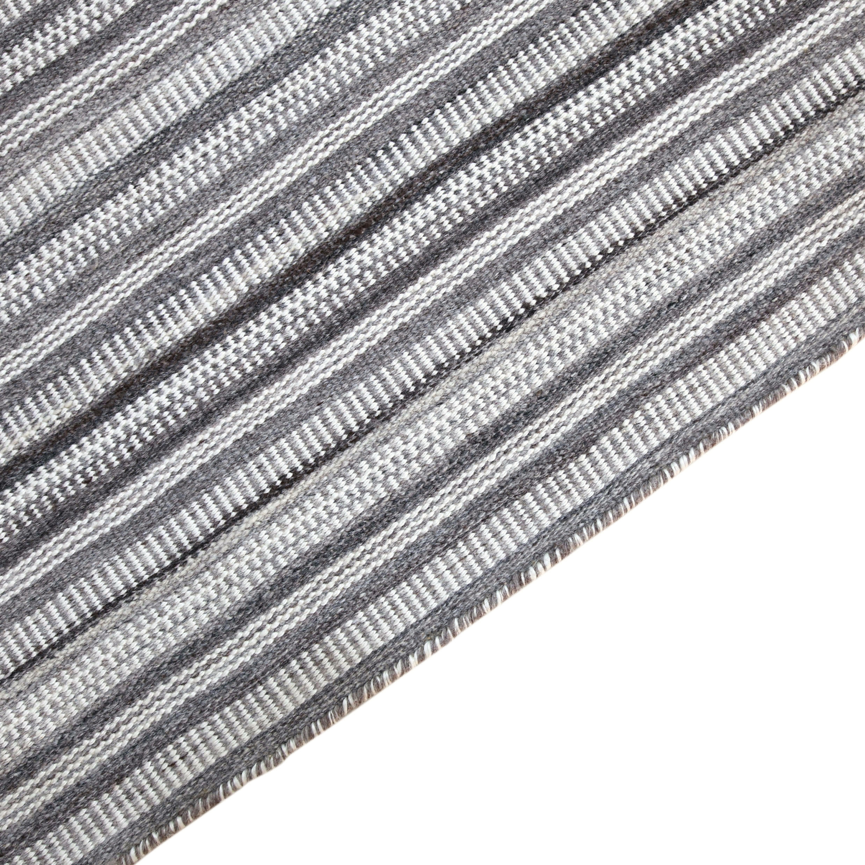 AXI Java Outdoor Rug – 200 x 290 cm - Grey