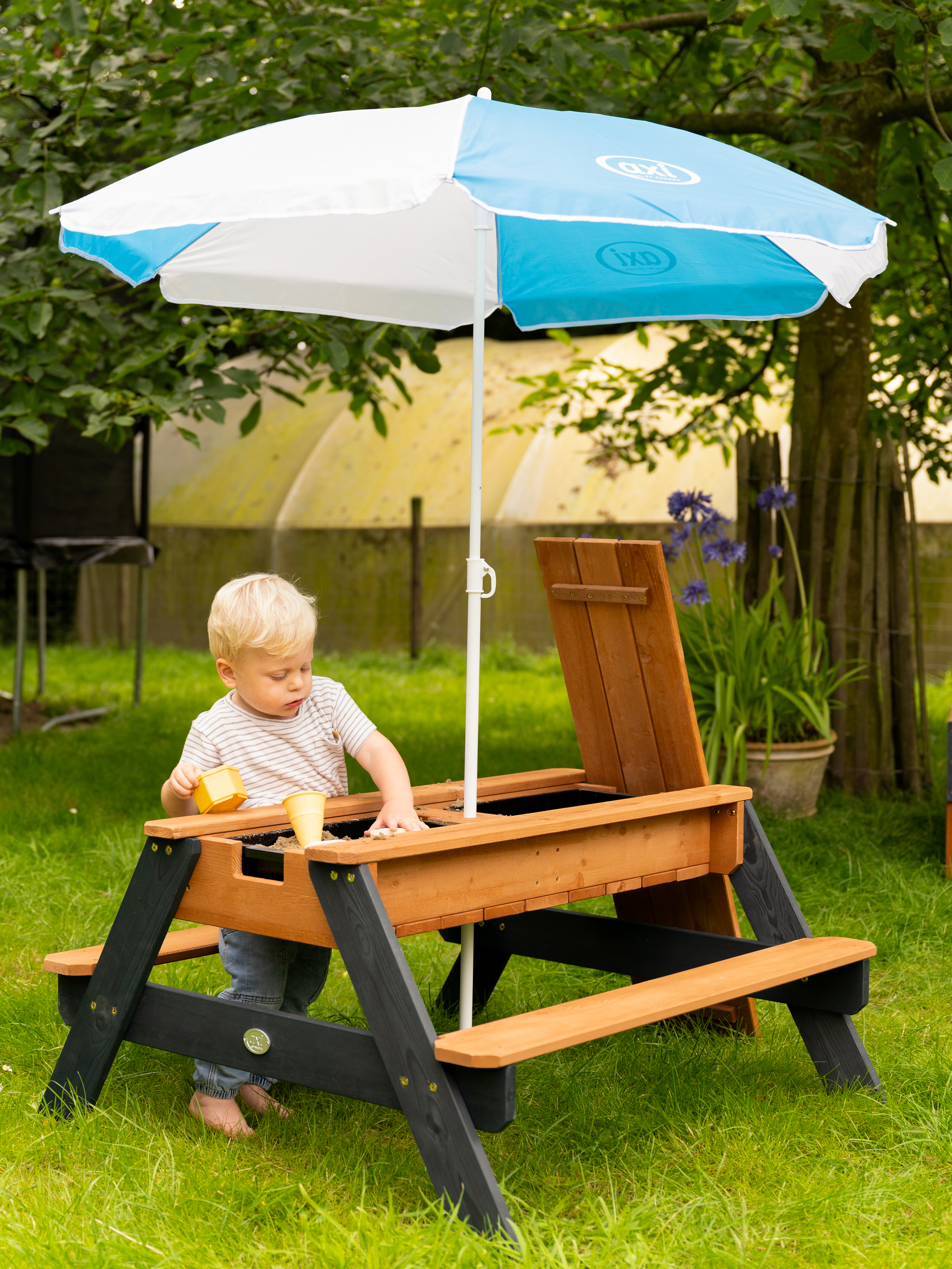 AXI Nick Zand & Water Picknicktafel Antraciet/bruin - Parasol Blauw/wit