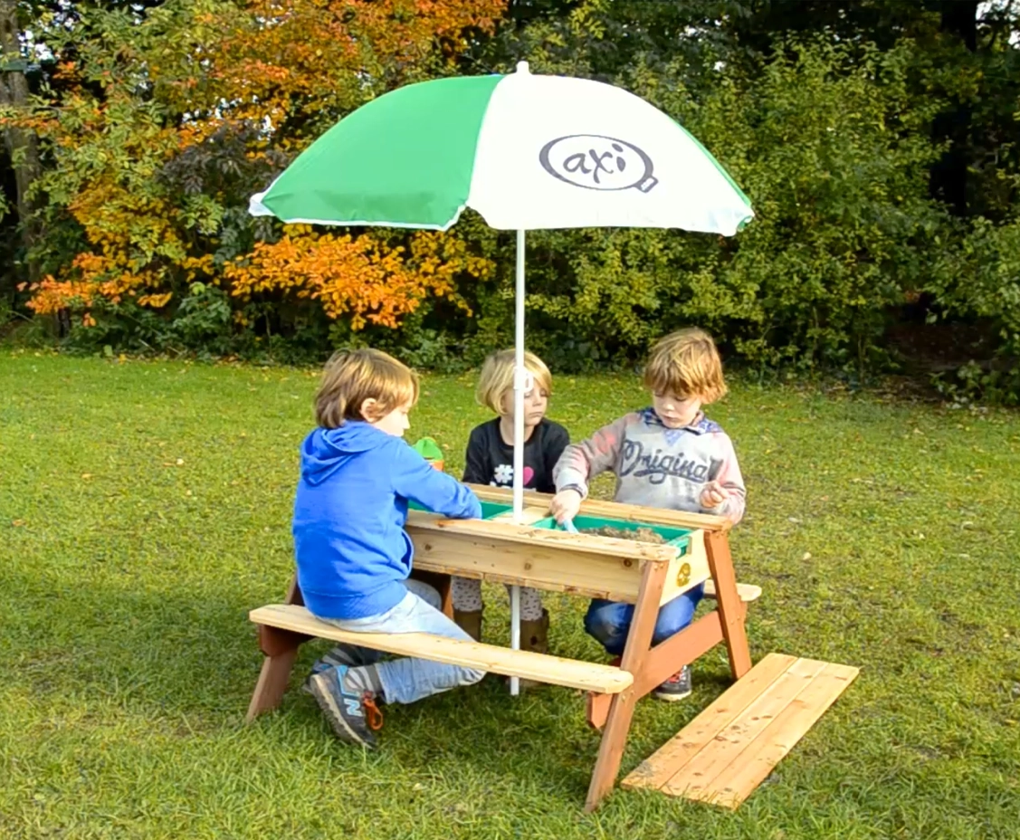 Thumbnail AXI Nick Zand & Water Picknicktafel in Bruin met Parasol in Groen/Wit - Buitenspelen met zand en water