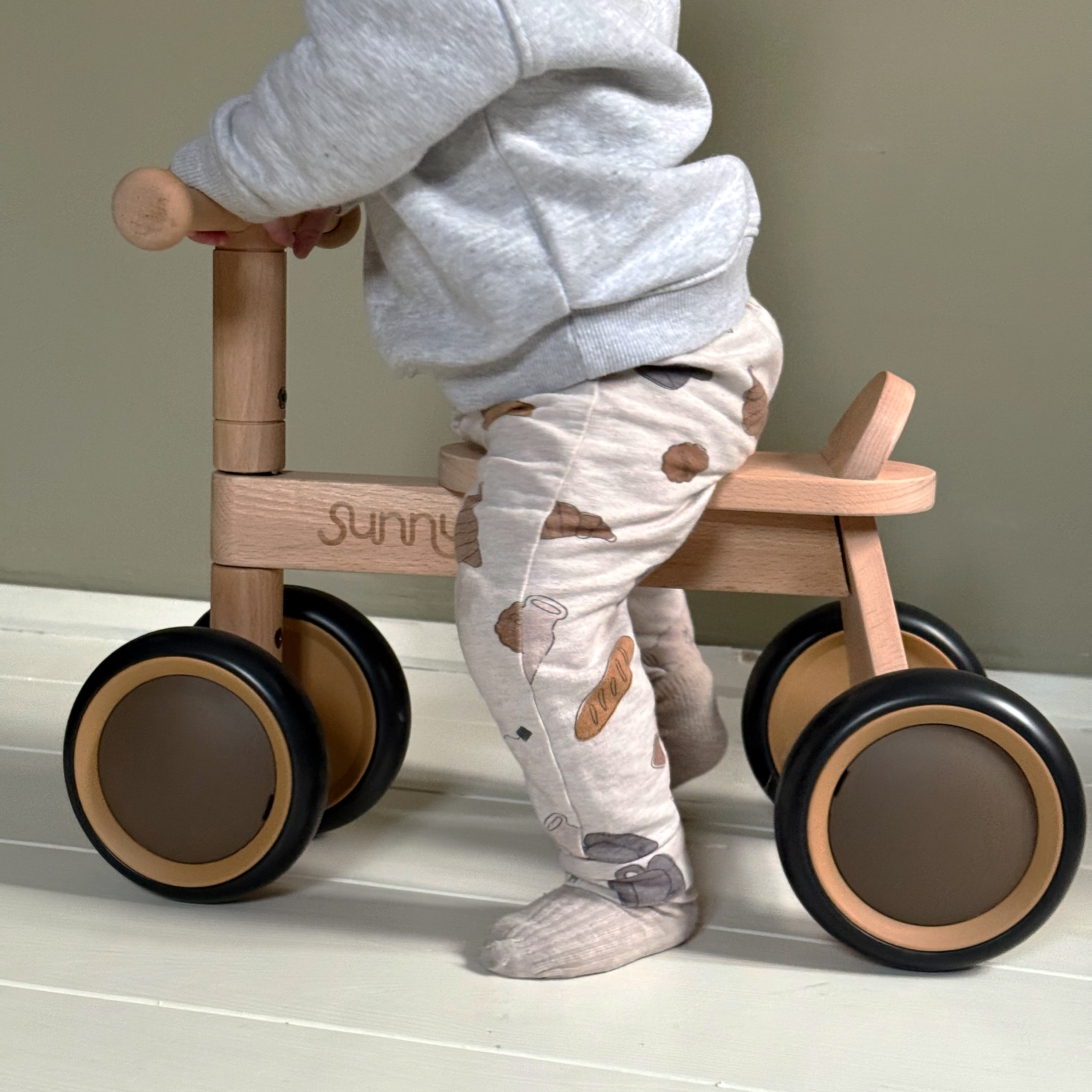 Sunny Mini Walker Wooden Balance Bike incl. Storage Basket