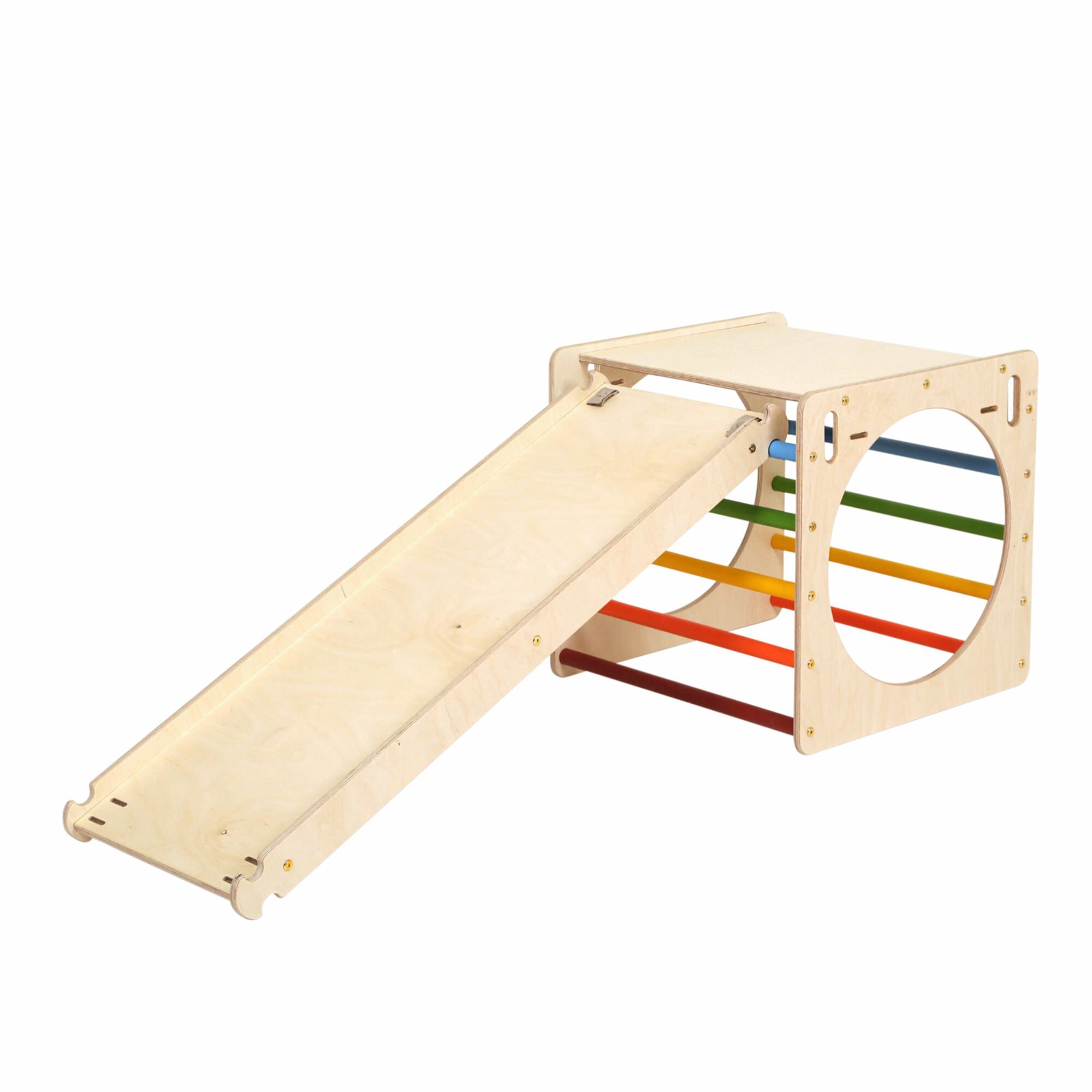 KateHaa Houten Activiteiten Kubus met Ladder en Klimwand Regenboog