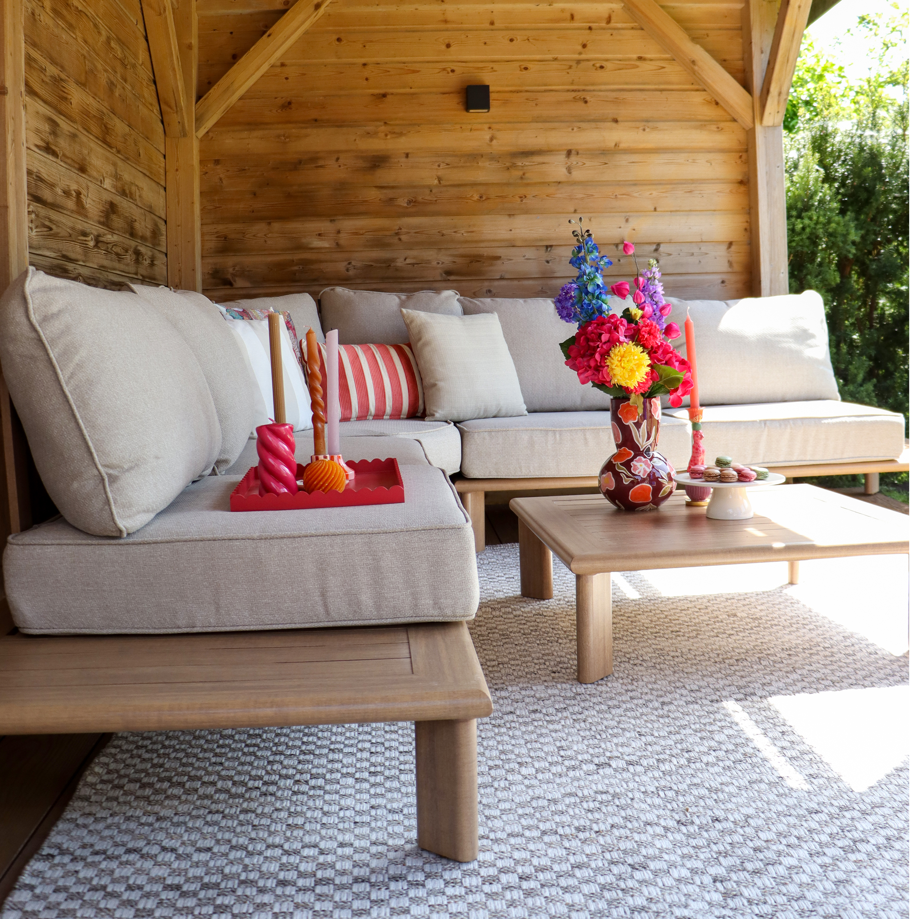 AXI Avery Lounge Set with Side Tables Wood-Look with Beige