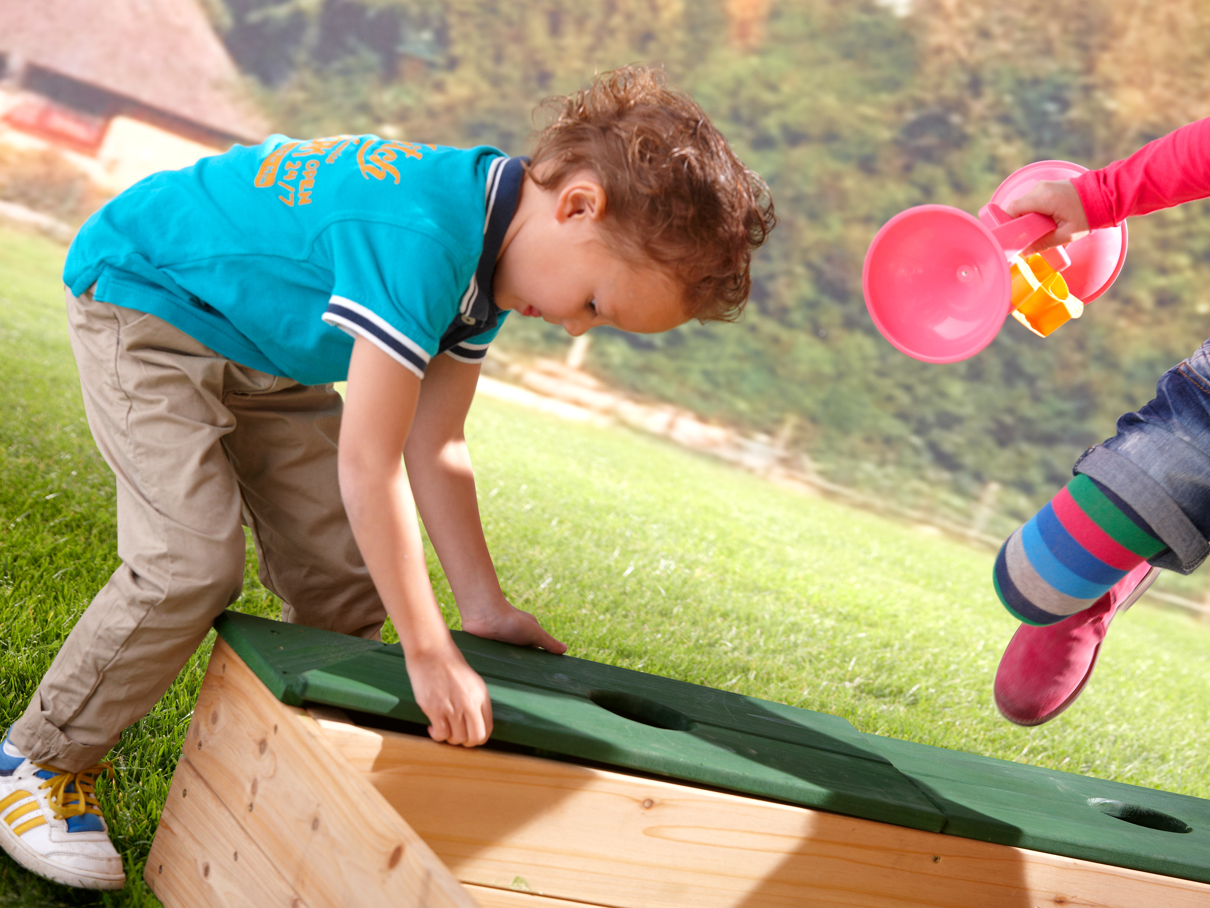 AXI Amy Sandbox with Storage - 115 x 115 cm - Brown/Green