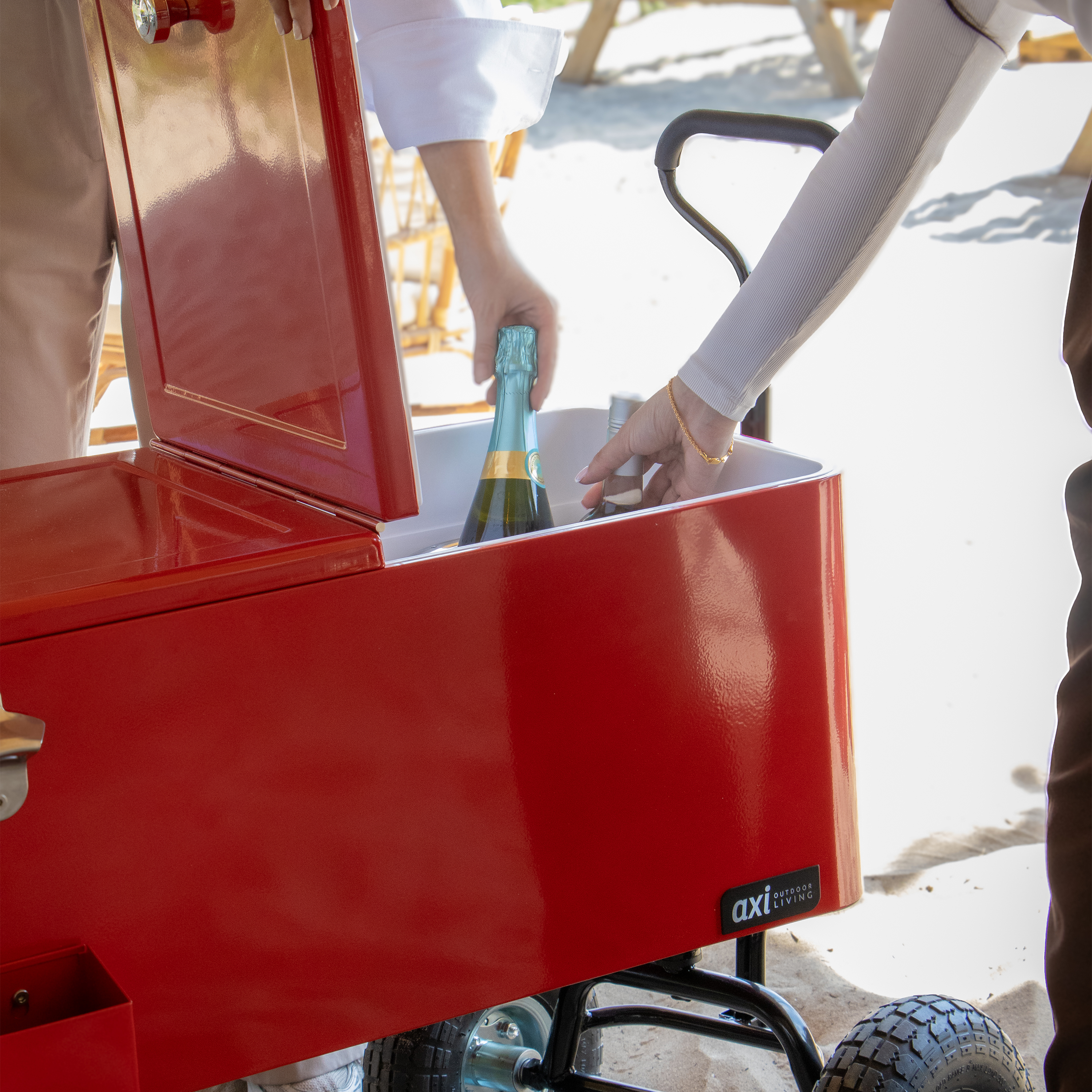 AXI Beach Wagon Cooler - Red