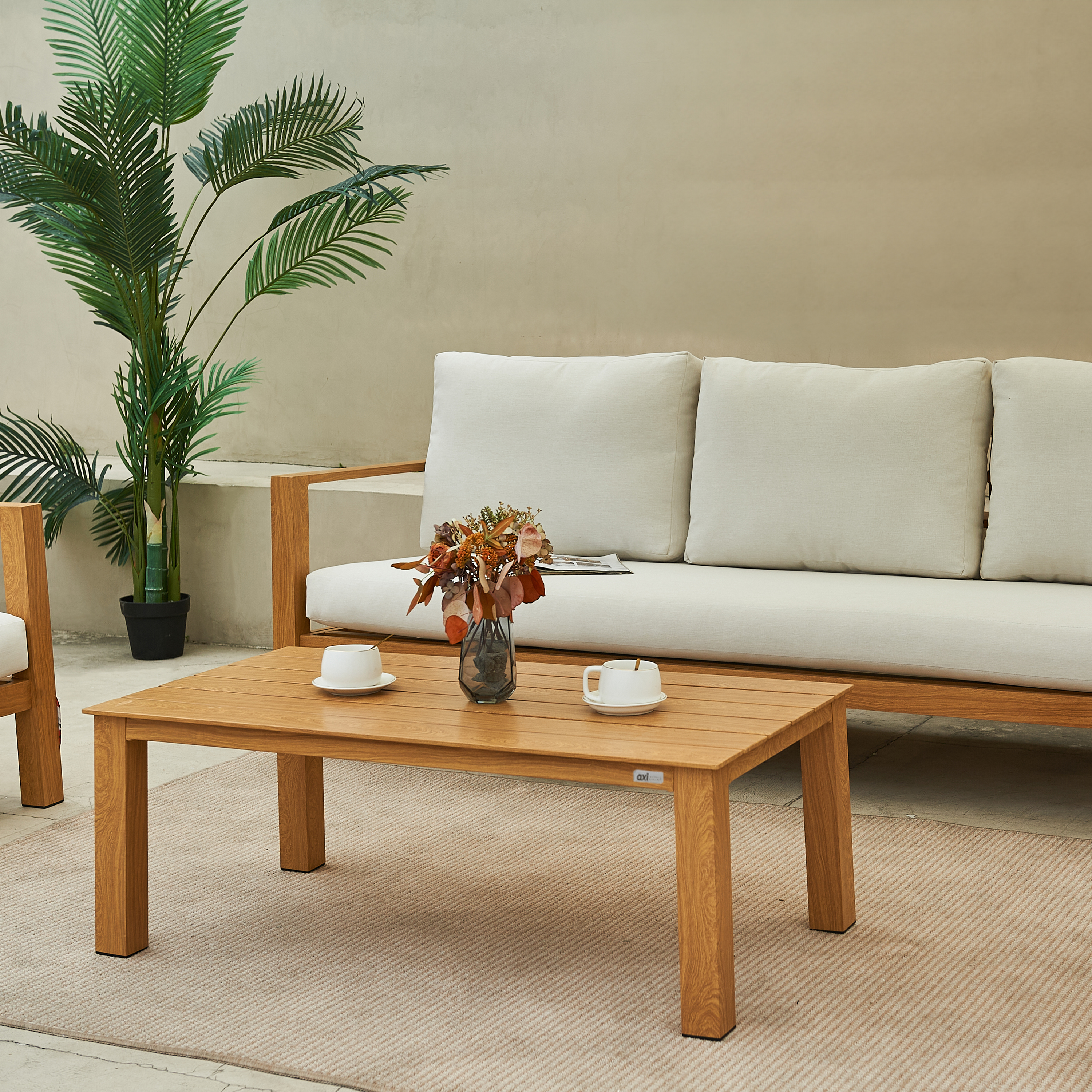 AXI Orla Lounge Set 4-teilig mit Bank, Tisch und 2 Stühlen – Holzoptik und Beige