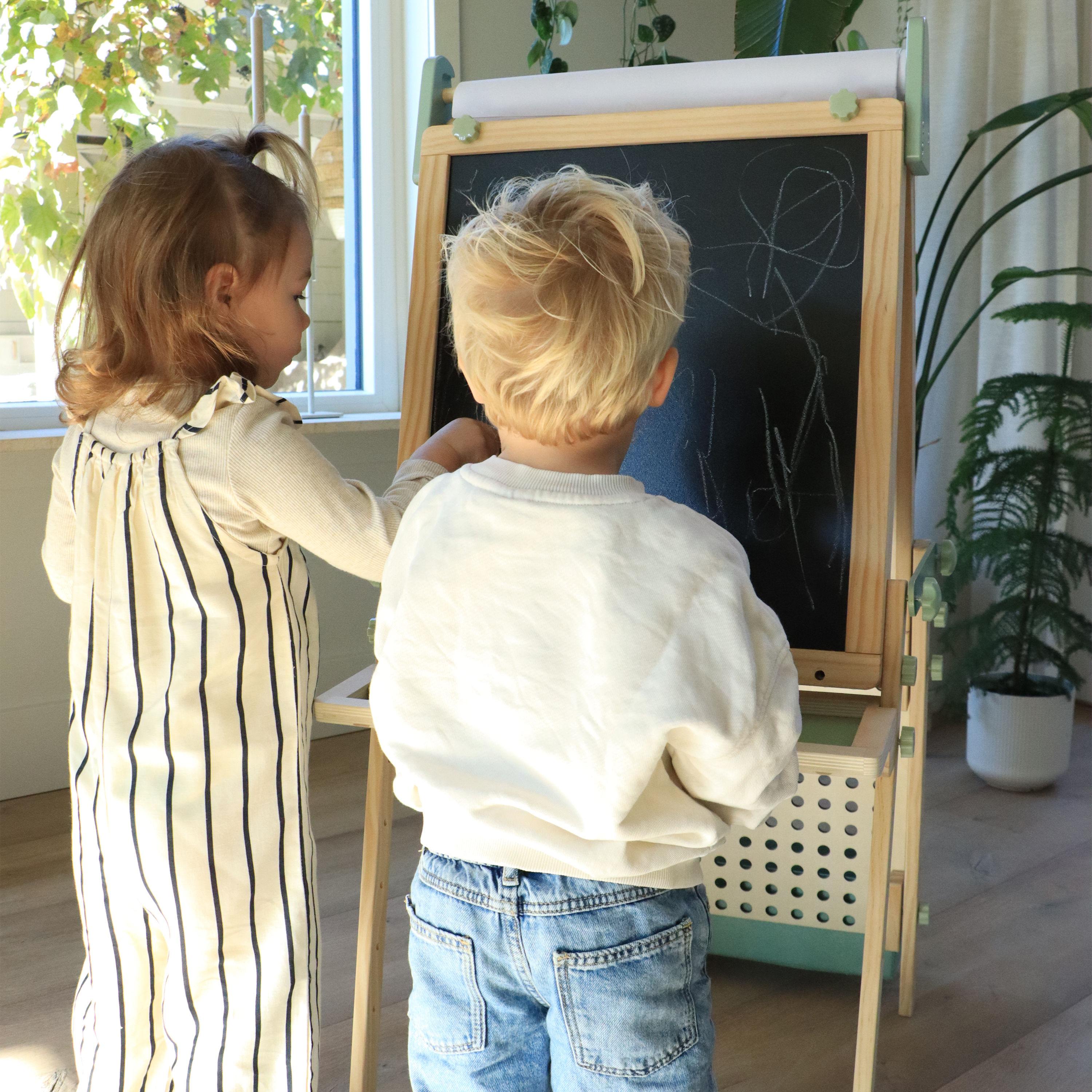 Sunny Mika Activity Easel with Pegboard - Natural Brown