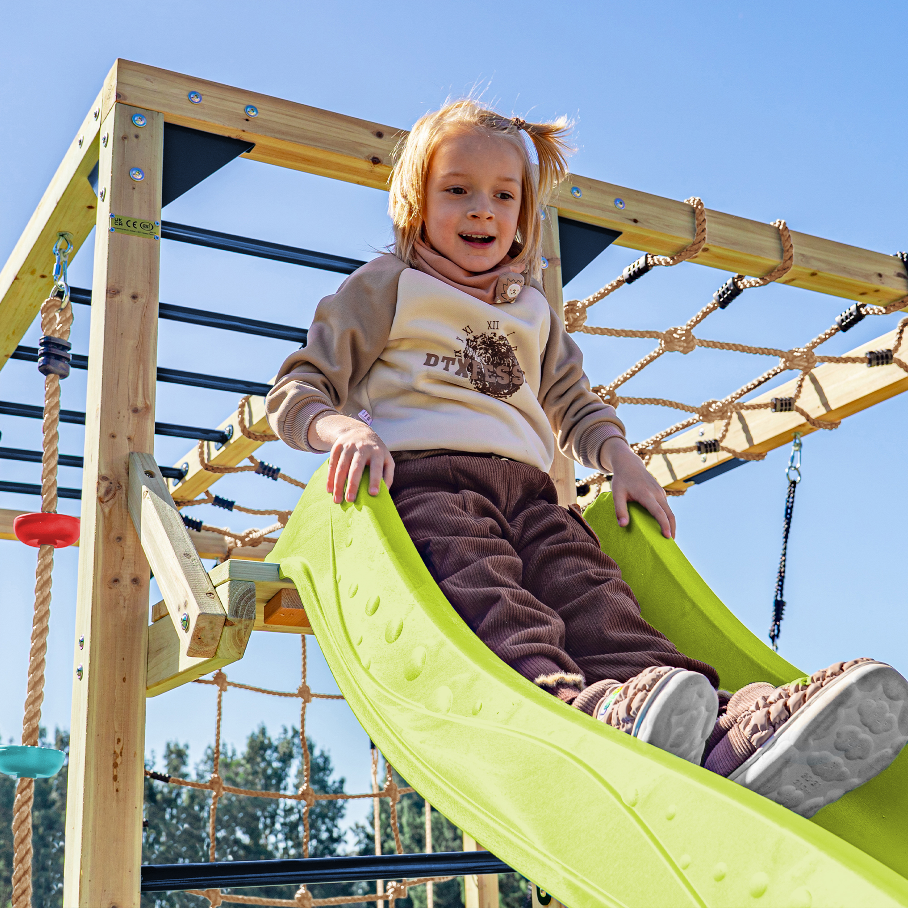 AXI Boris Wooden Playcentre with Swings, Trapeze, Climbing Nets and Monkey Bars – Lime Green Slide