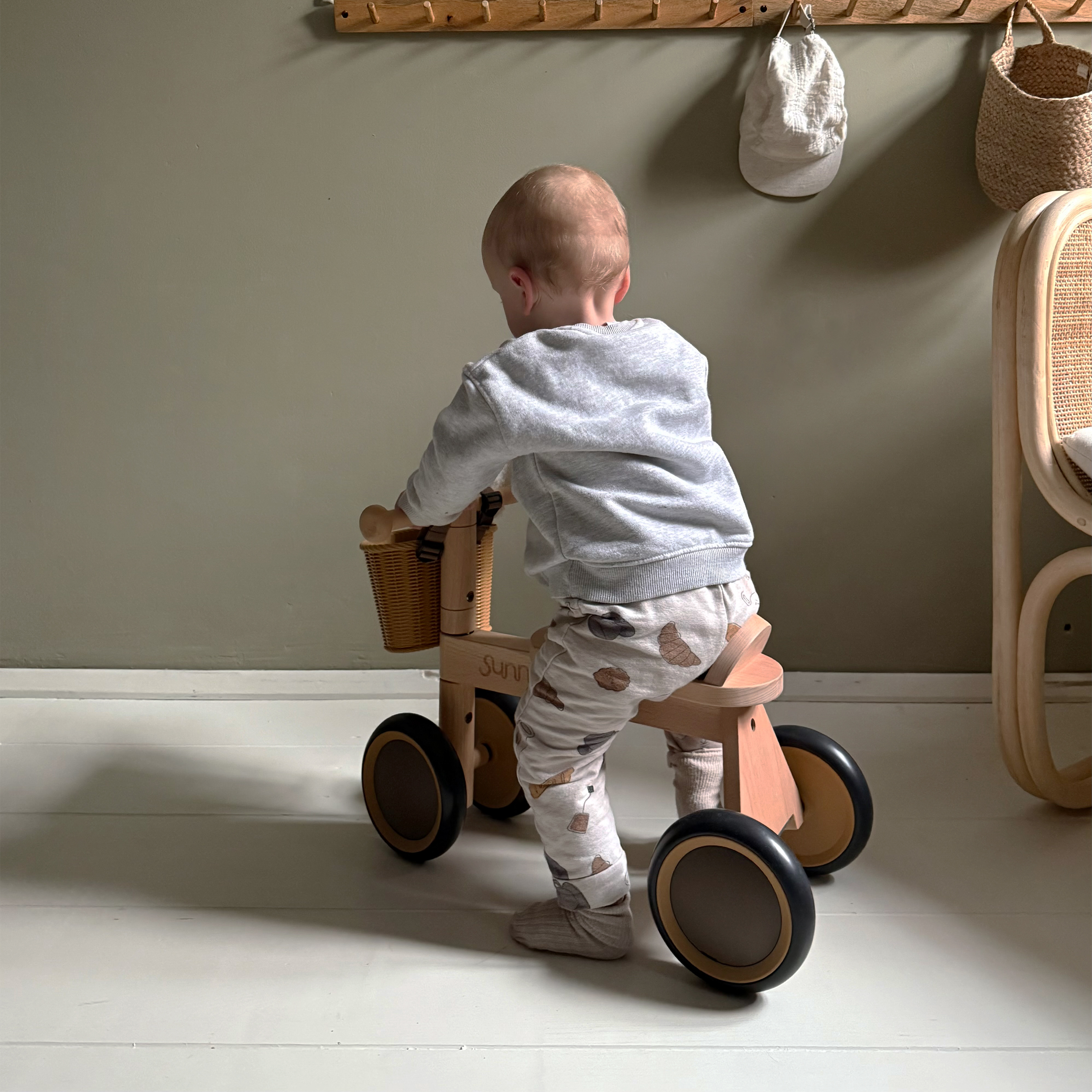 Sunny Mini Walker Wooden Balance Bike incl. Storage Basket