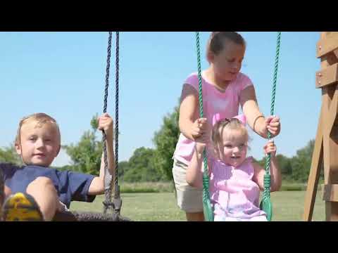 Backyard Discovery Grayson Peak Spielturm mit Schaukeln, Rutsche und Kletterwand